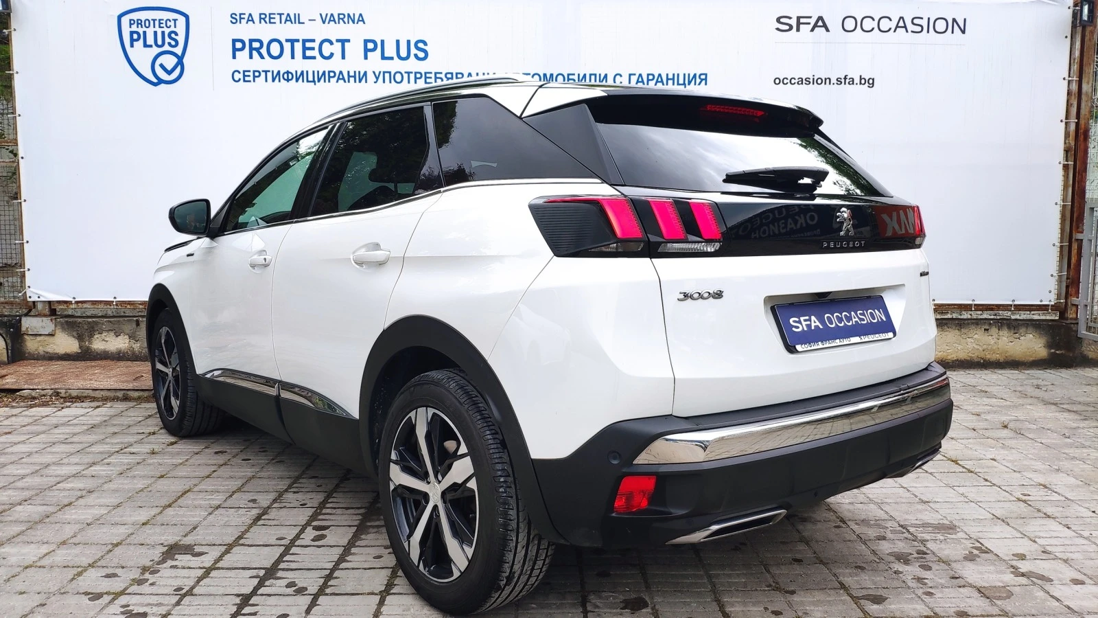 Peugeot 3008 GT Line 2.0 e-HDi 180 EAT8 EURO 6.2 - изображение 3