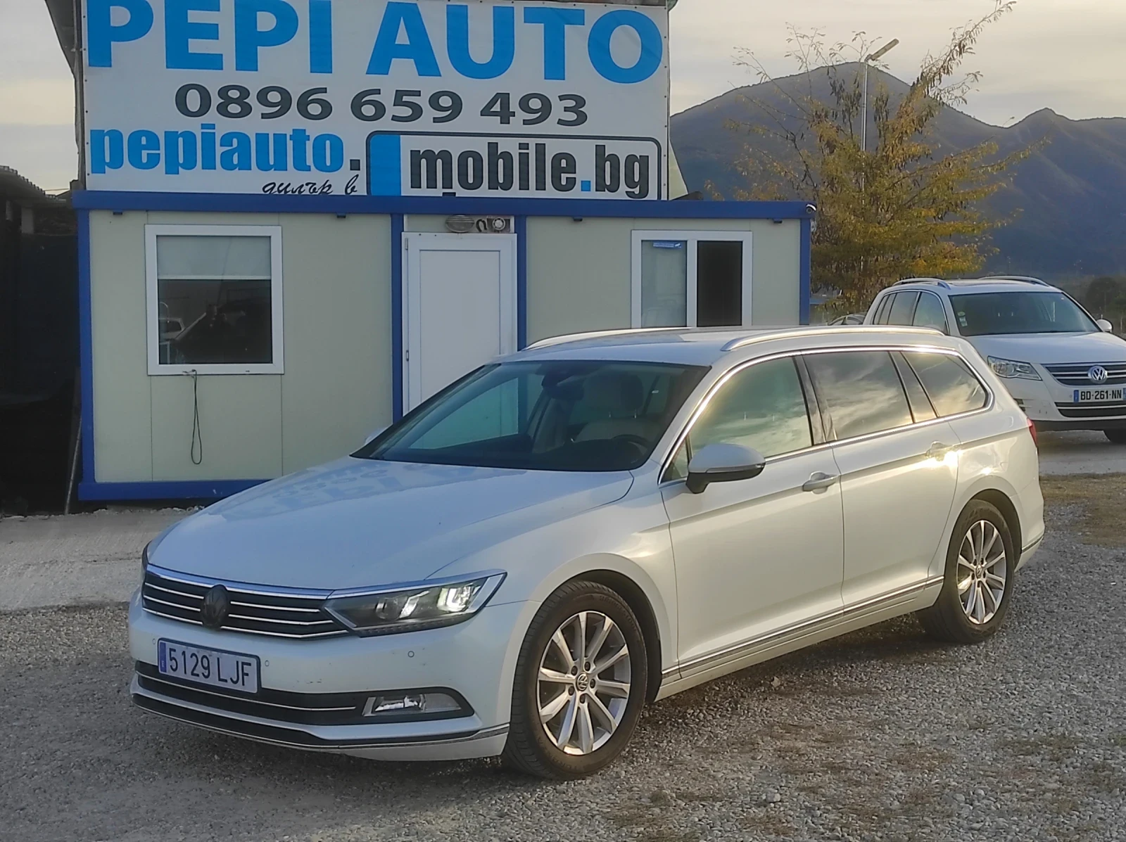 VW Passat 2.0 TDI Highline BlueMotion - [1] 