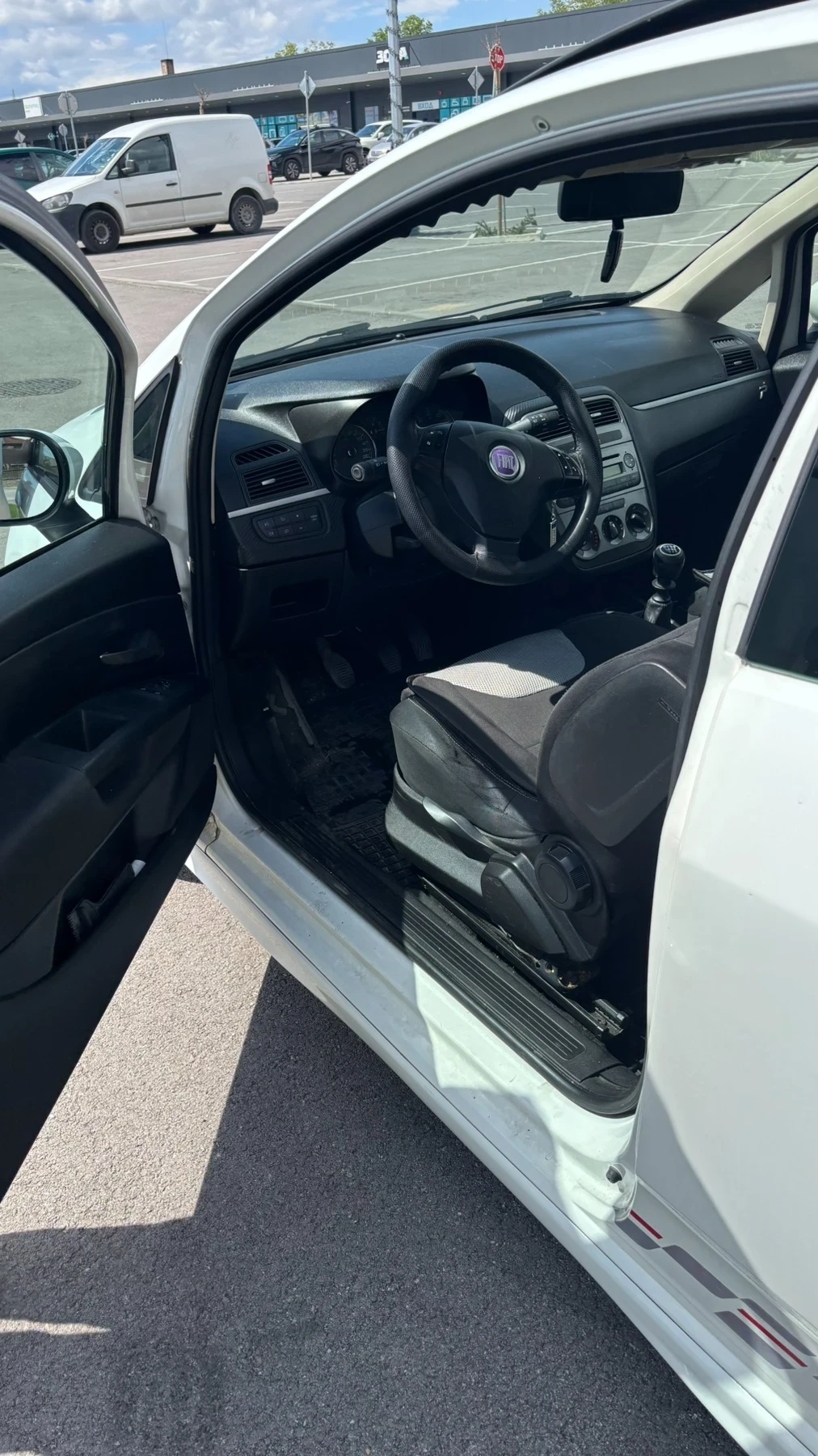 Fiat Punto 1.3 multijet Grande Punto 6 ск. - изображение 7