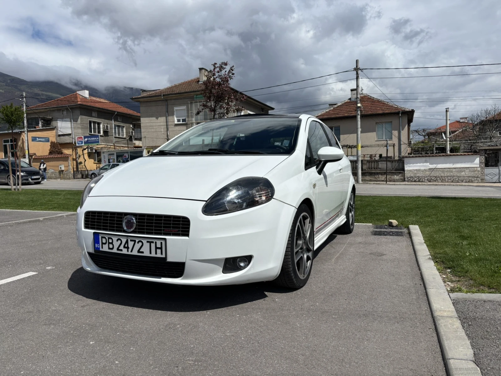 Fiat Punto 1.3 multijet Grande Punto 6 ск. - изображение 4