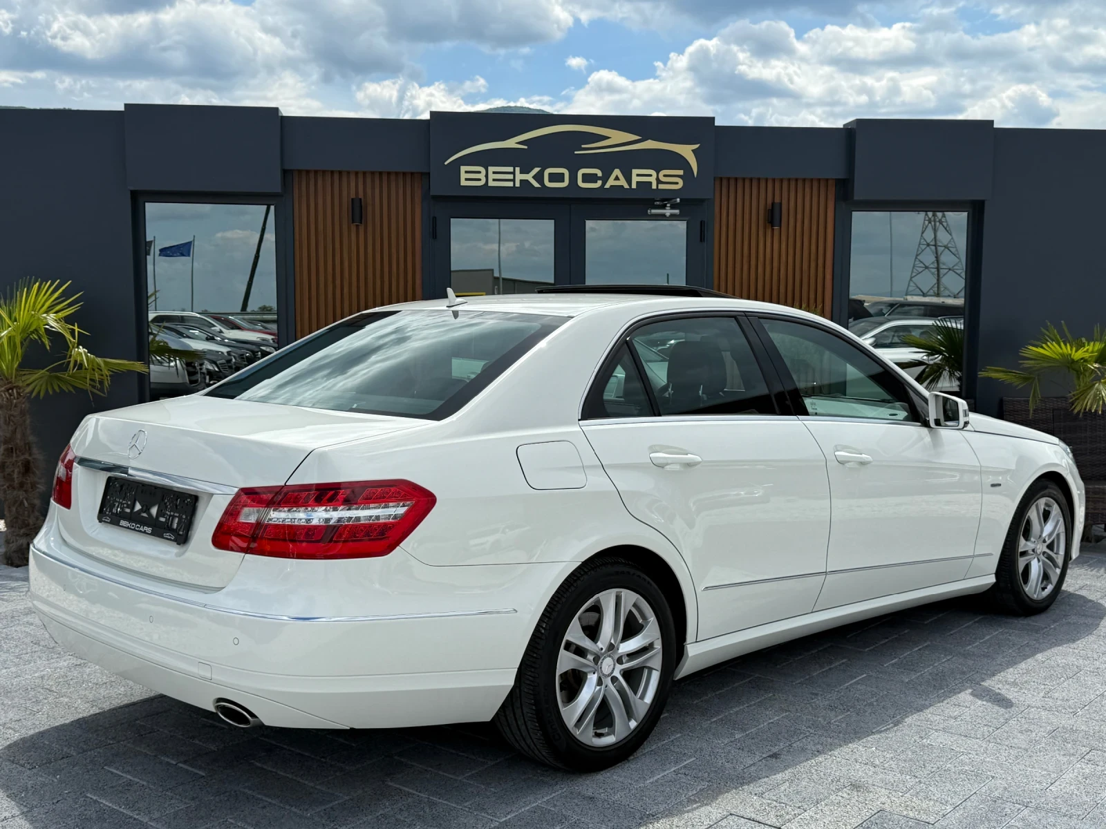 Mercedes-Benz E 350 Нов внос от Белгия! - изображение 5