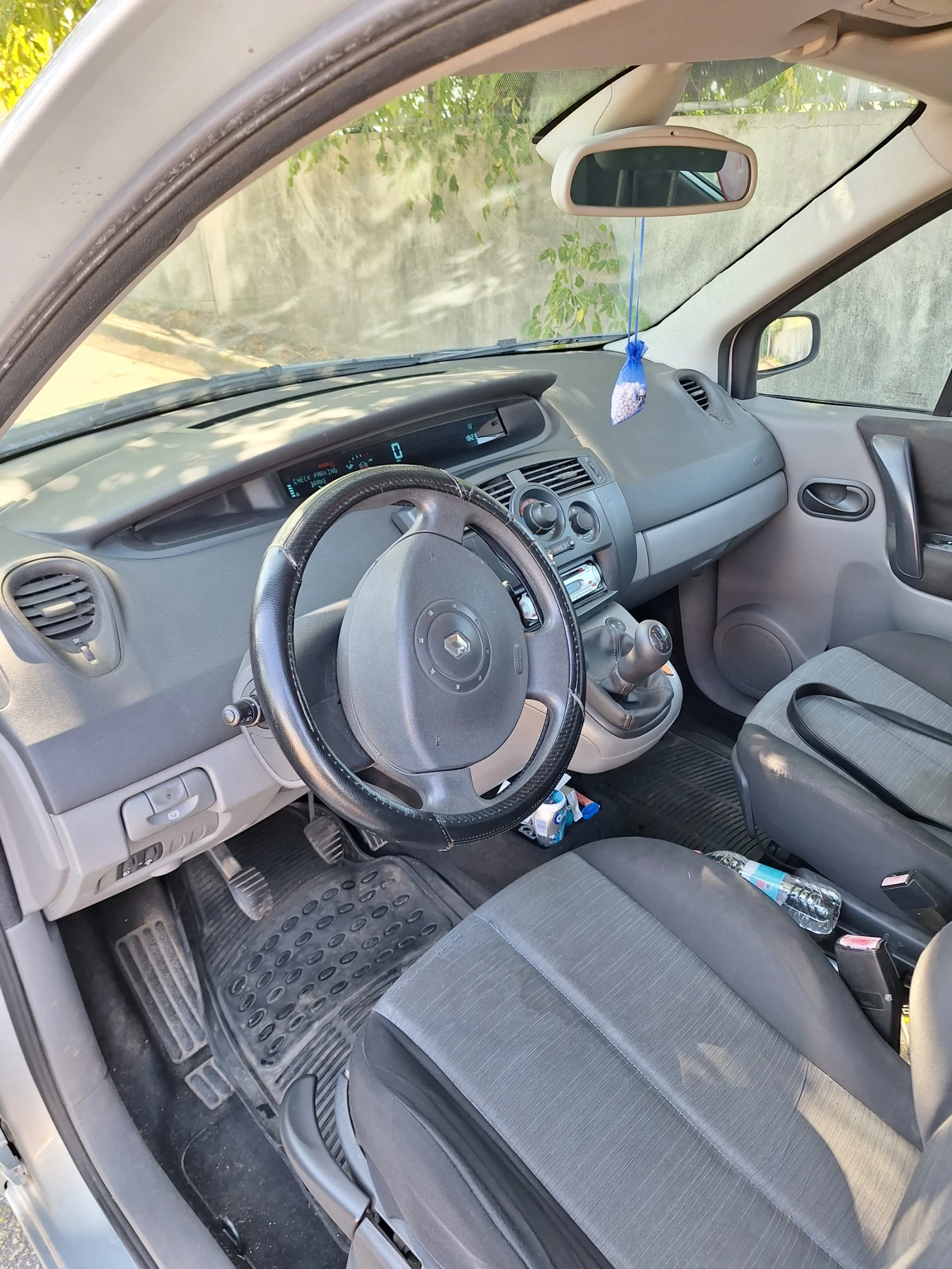 Renault Megane  - изображение 9
