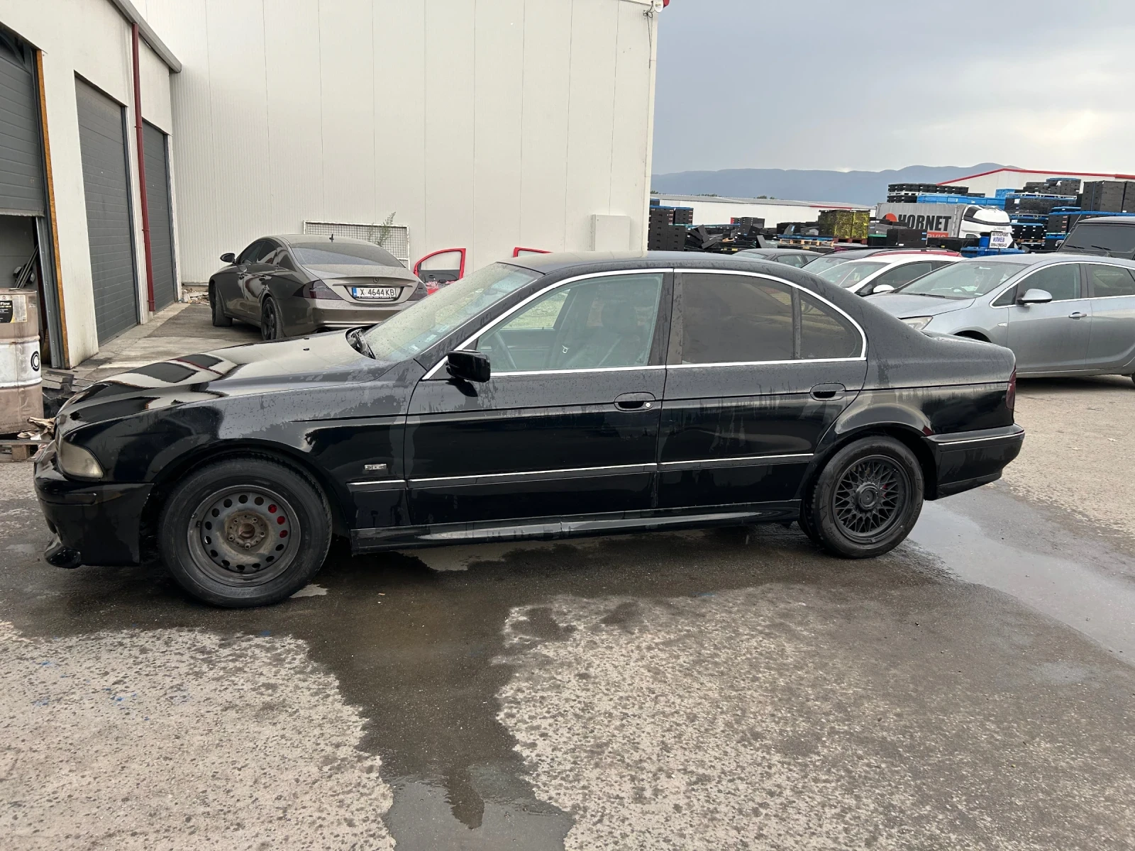BMW 520  - изображение 6