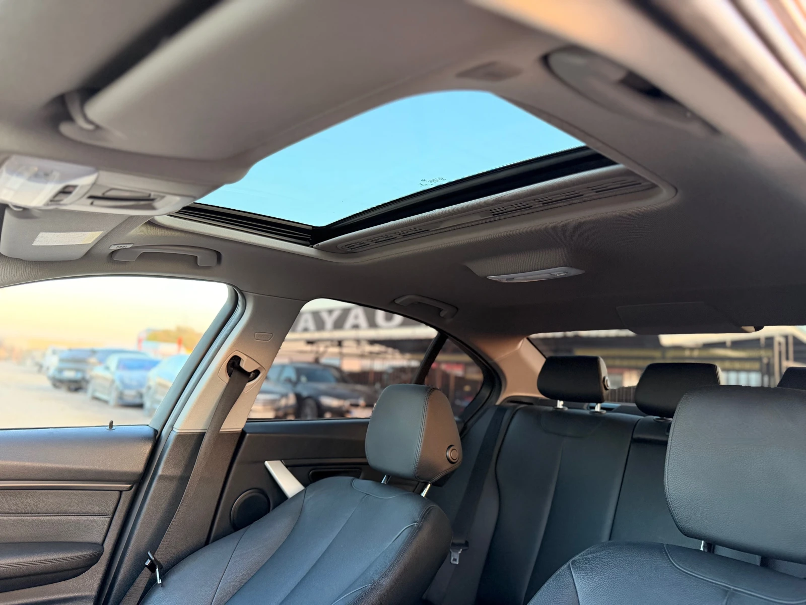 BMW 320 d= M3-performance= HUD= Ambient= ����������=  | Mobile.bg � ����������� 14