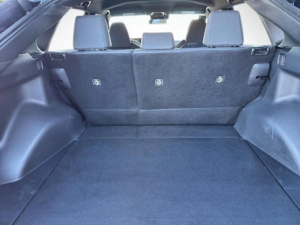 Toyota bZ4X L* FWD* ПОДГРЕВ* КАМЕРА* МЪРТВА ТОЧКА* CARPLAY - изображение 5