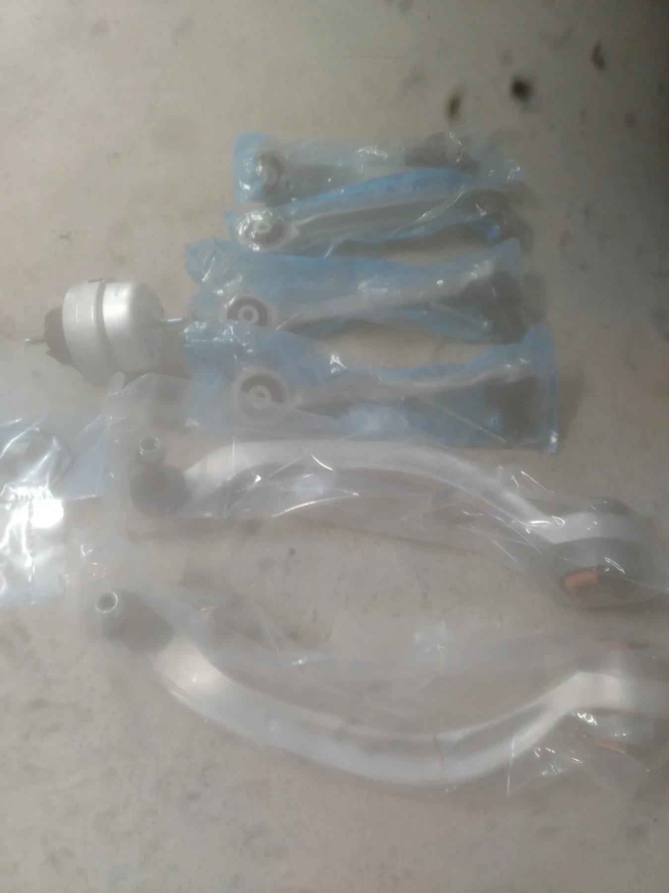 VW Passat 1.9 110 коня, снимка 11 - Автомобили и джипове - 53942575