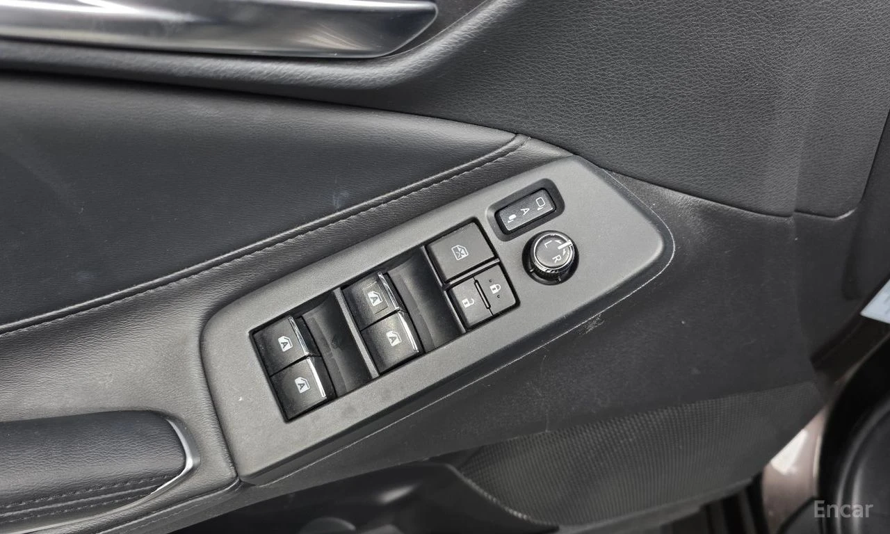 Toyota Avalon * HYBRID* КОЖА* ПОДГРЕВ* ШИБИДАХ* , снимка 15 - Автомобили и джипове - 54446268