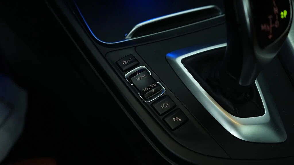 BMW 440 xDrive Coupe AWD * Harman Cardon * , снимка 13 - Автомобили и джипове - 54633646