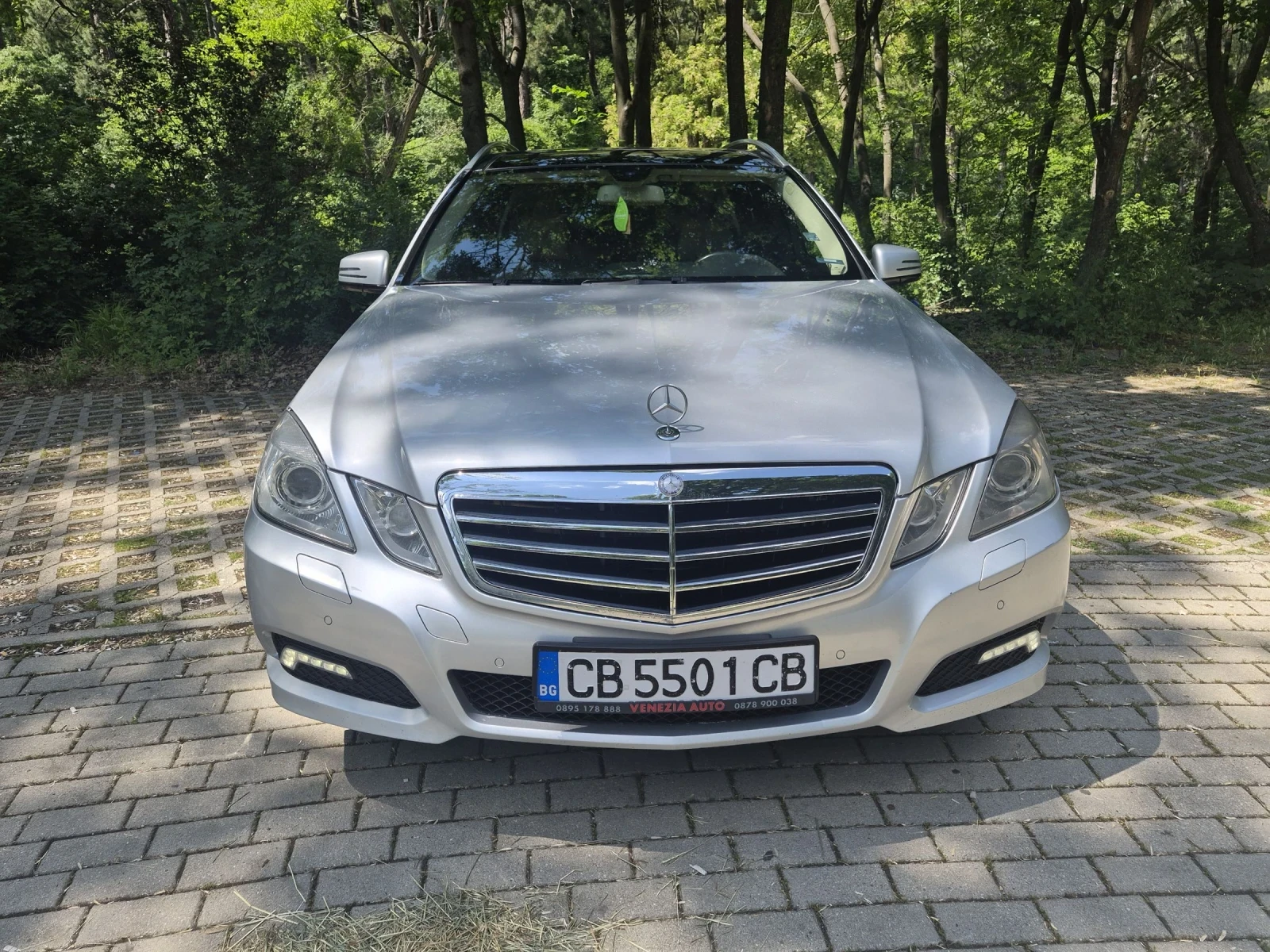 Mercedes-Benz E 350 4MATIC 231 к.с. | 7G-Tronic | Панорама | Обслужен