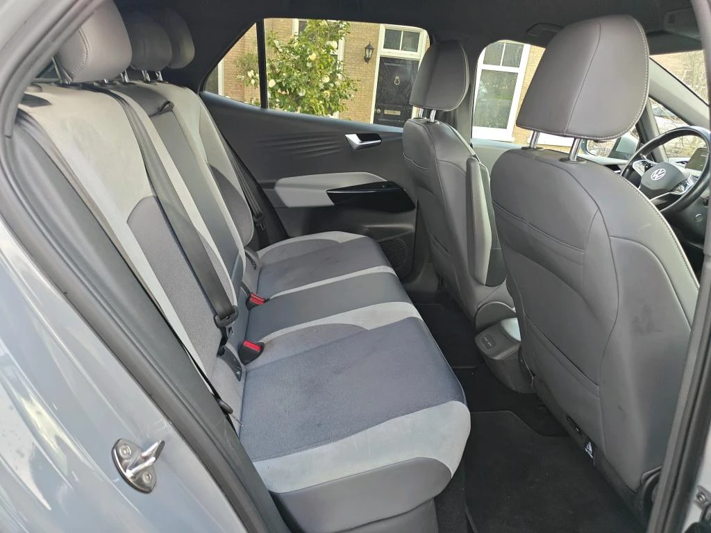 VW ID.3 58 kWh 1st Plus, снимка 7 - Автомобили и джипове - 55189397