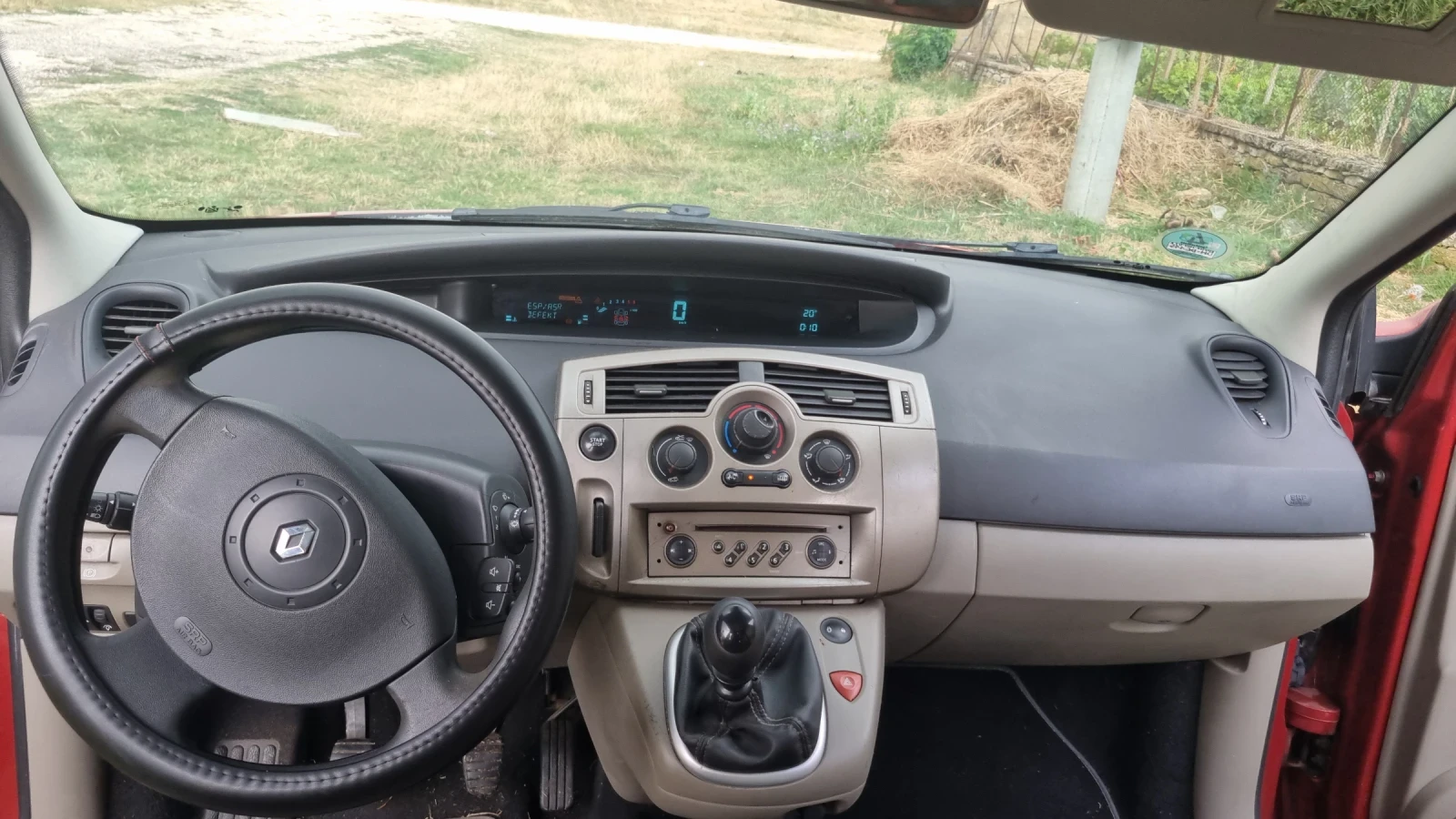 Renault Scenic, снимка 8 - Автомобили и джипове - 55437317