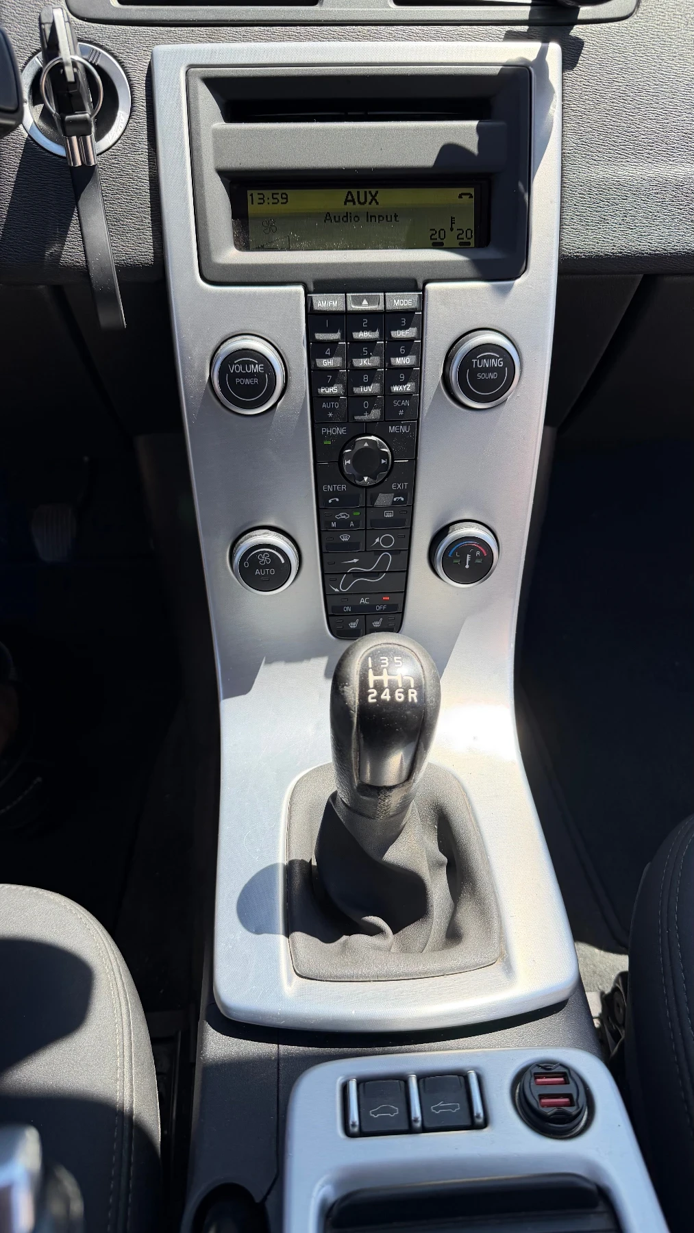 Volvo C70 D3, снимка 12 - Автомобили и джипове - 55510109