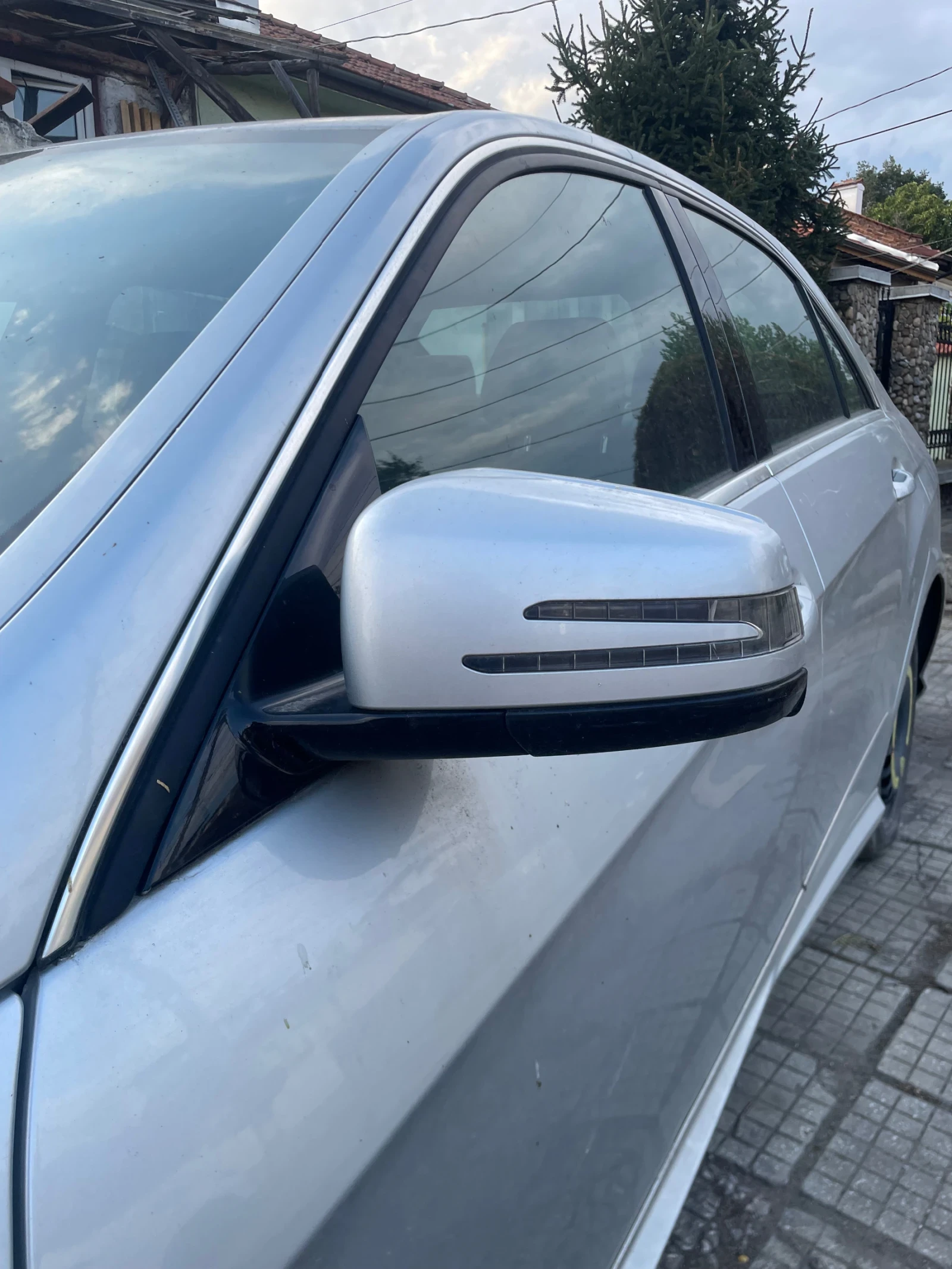 Mercedes-Benz E 250 W212, снимка 3 - Автомобили и джипове - 55607255