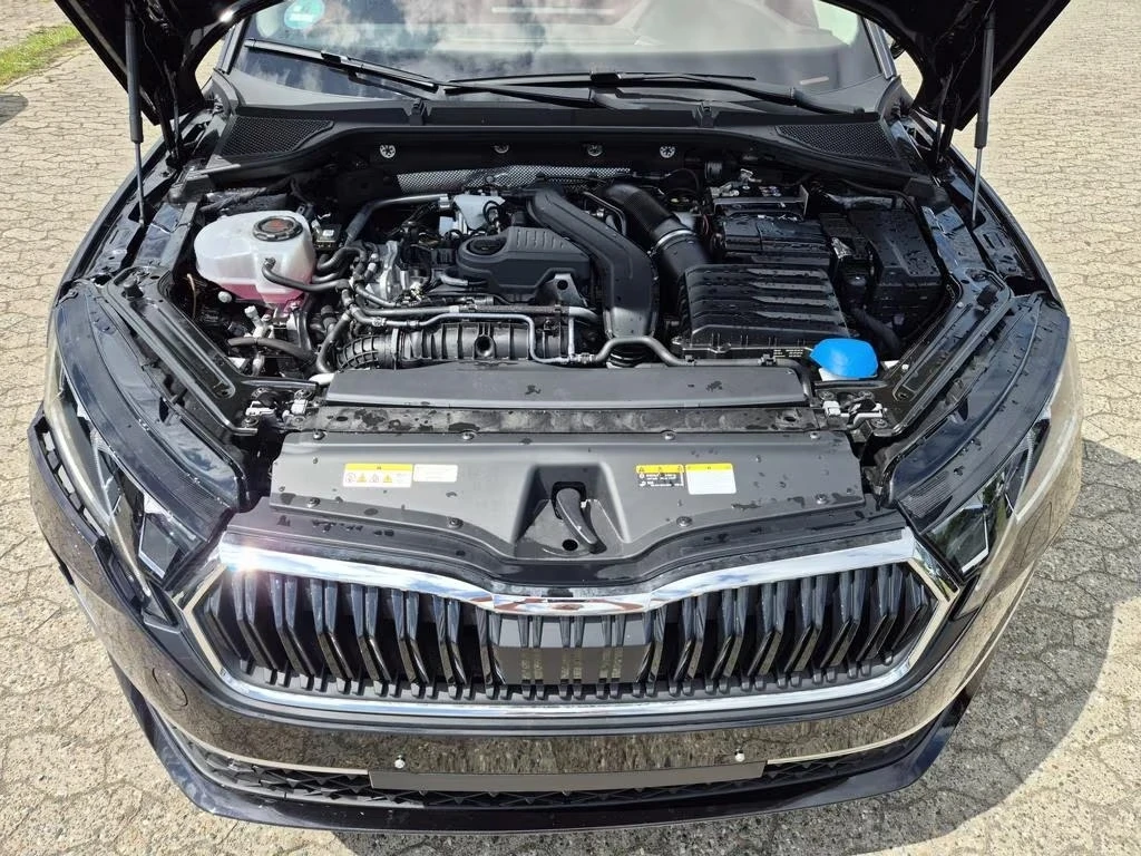 Skoda Octavia 1.5 TSI DSG Select, снимка 5 - Автомобили и джипове - 55777220