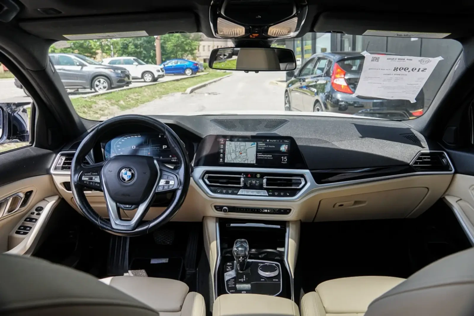 BMW 330 Xi* М-Pack* Distr* Пано* Carplay* Без Инциденти, снимка 7 - Автомобили и джипове - 55889175