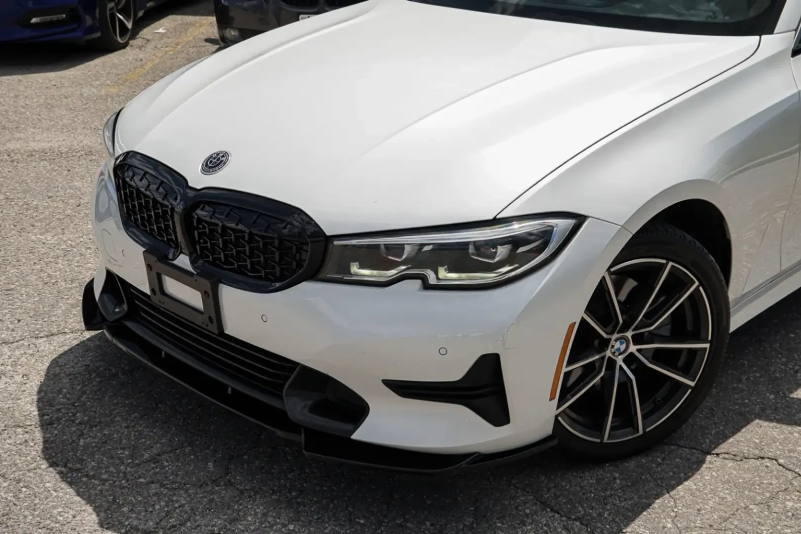 BMW 330 Xi* М-Pack* Distr* Пано* Carplay* Без Инциденти, снимка 2 - Автомобили и джипове - 55889175