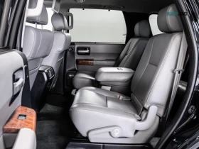 Toyota Sequoia PLATINUM* 4WD* JBL* PANO* ПОДГРЕВ* ОБДУХВАНЕ* TV* , снимка 11