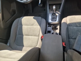 VW Tiguan 2.0 л  4?4 автомат, снимка 12