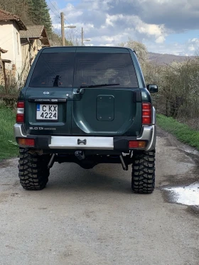 Обява за продажба на Nissan Patrol Y61 ~28 000 лв. - изображение 1