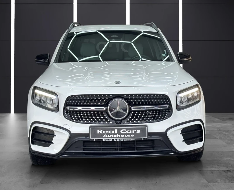 Mercedes-Benz GLB 220D* 4M* AMG* FACELIFT* 7МЕСТЕН* EXCLUSIVE* , снимка 2 - Автомобили и джипове - 48441643