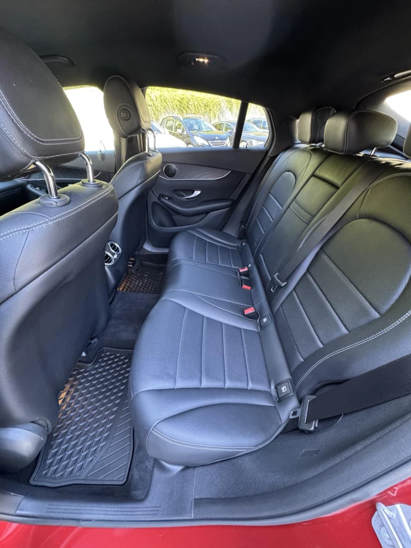 Mercedes-Benz GLC 250 D 4 MATIC, снимка 9 - Автомобили и джипове - 51594392