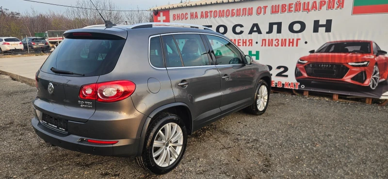 VW Tiguan 2.0 TDI 4 MOTION, снимка 5 - Автомобили и джипове - 52844284
