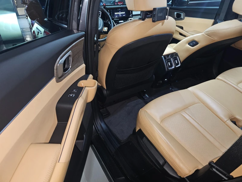 Kia Sorento Гаранция до 2г., Автосервиз, Резервни части сигурн, снимка 15 - Автомобили и джипове - 53373321