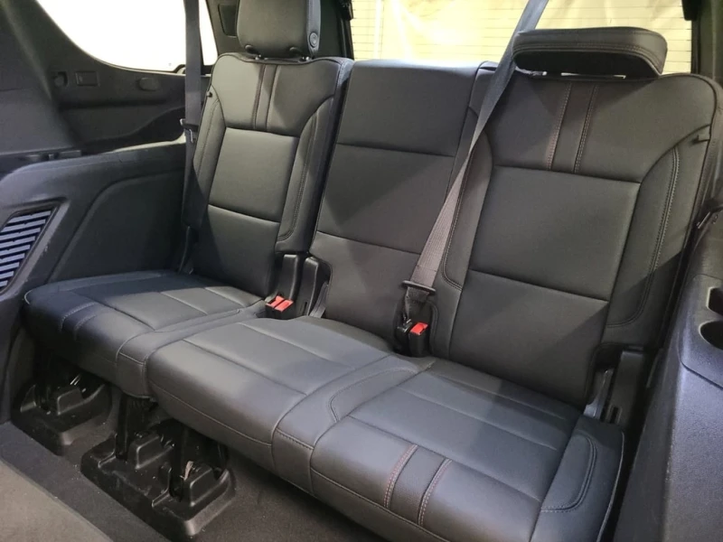 Chevrolet Tahoe 5.3L * RST * Дигитално табло * CARFAX * , снимка 10 - Автомобили и джипове - 53439786