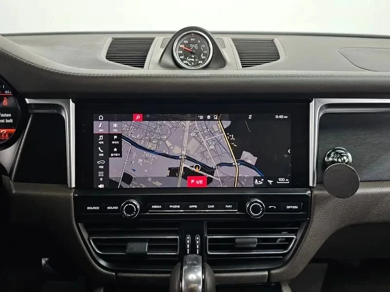 Porsche Macan, снимка 12 - Автомобили и джипове - 56711739