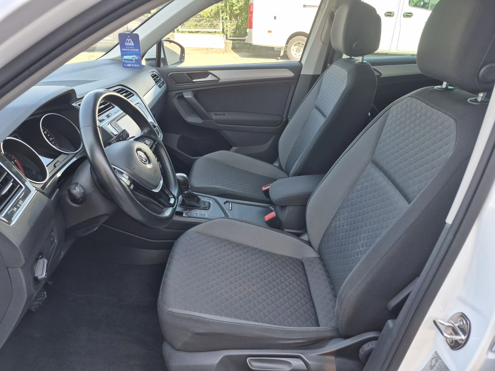 VW Tiguan 2.0TDI-150k.s - изображение 8