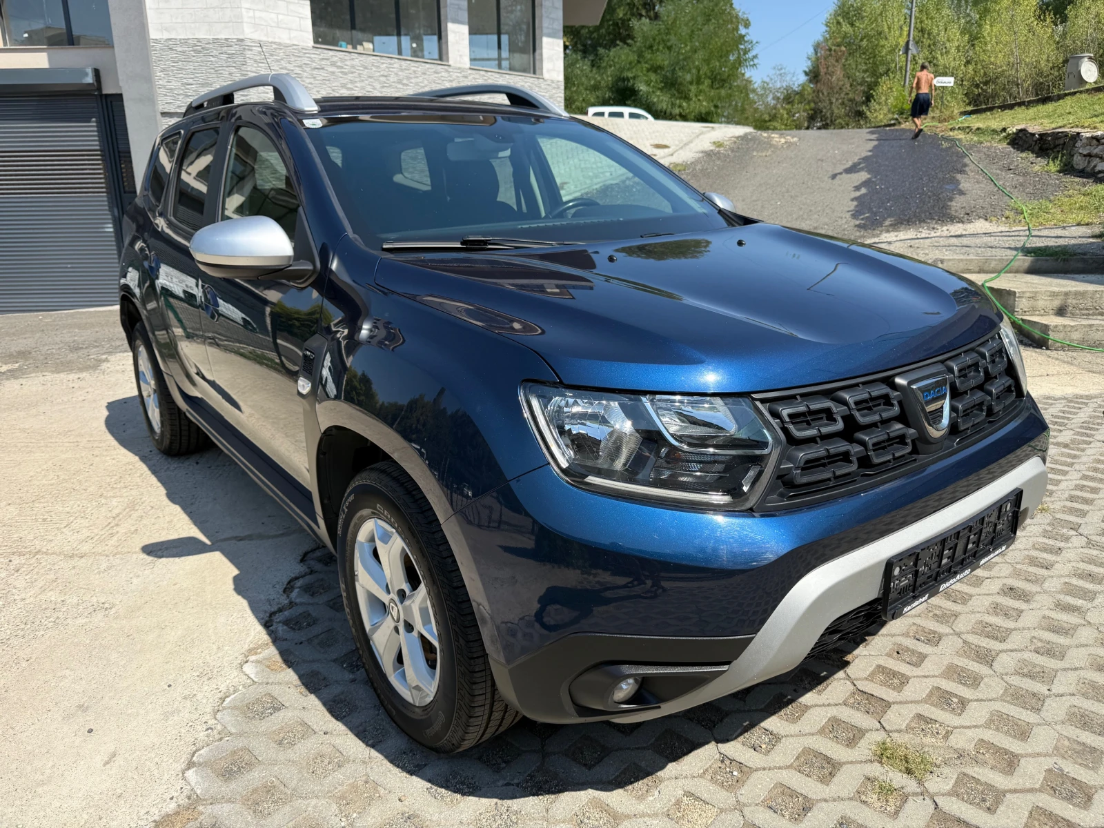Dacia Duster 1.5dci 4WD.Нави. - изображение 2
