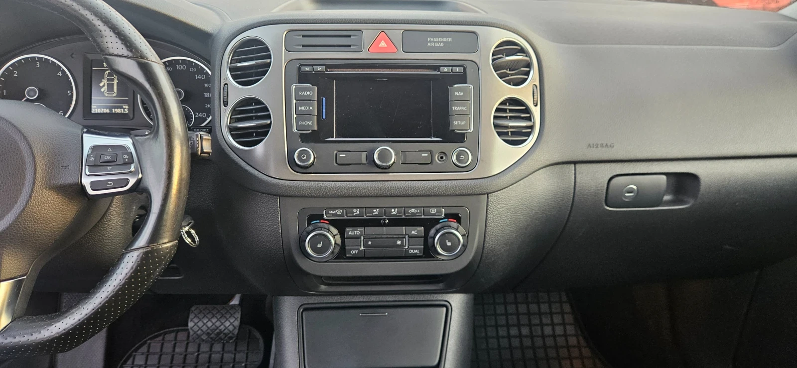 VW Tiguan 2.0 TDI 4 MOTION | Mobile.bg � ����������� 12