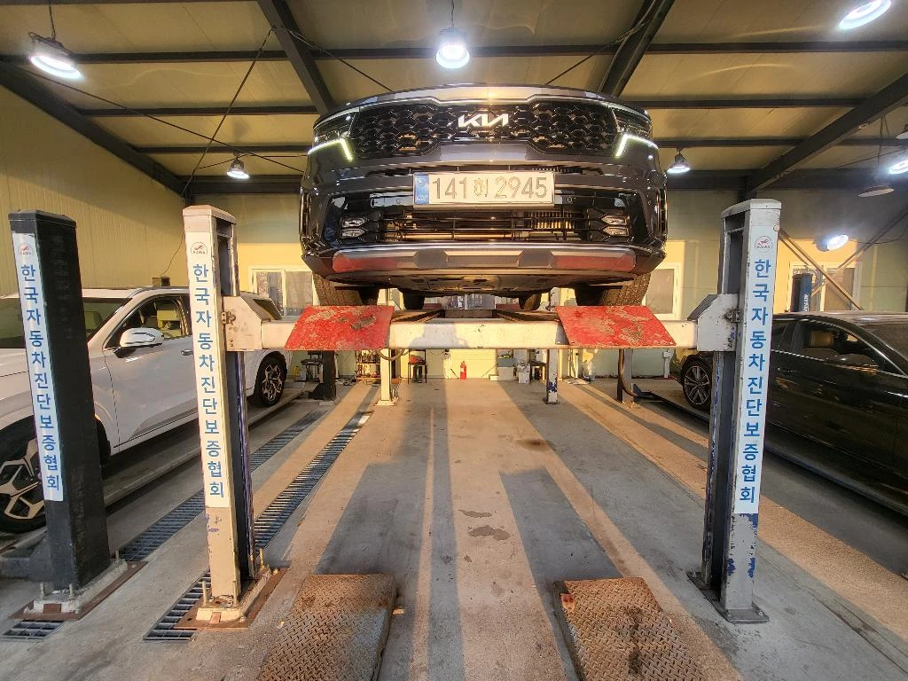 Kia Sorento �������� �� 2�., ����������, �������� ����� ������ | Mobile.bg � ����������� 17