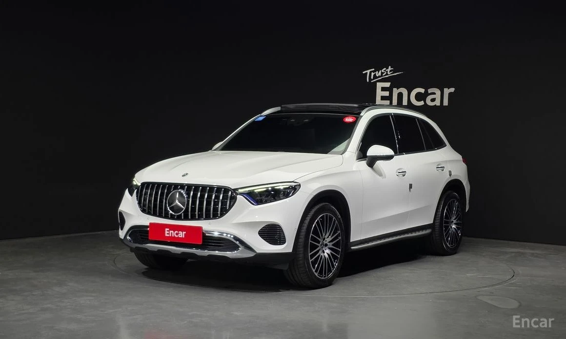 Mercedes-Benz GLC 220 d* AMG* HEAD-UP* 360 CAM* ПОДГРЕВ* ОБДУХВАНЕ* ПАНО | Auto.bg — изображение 1