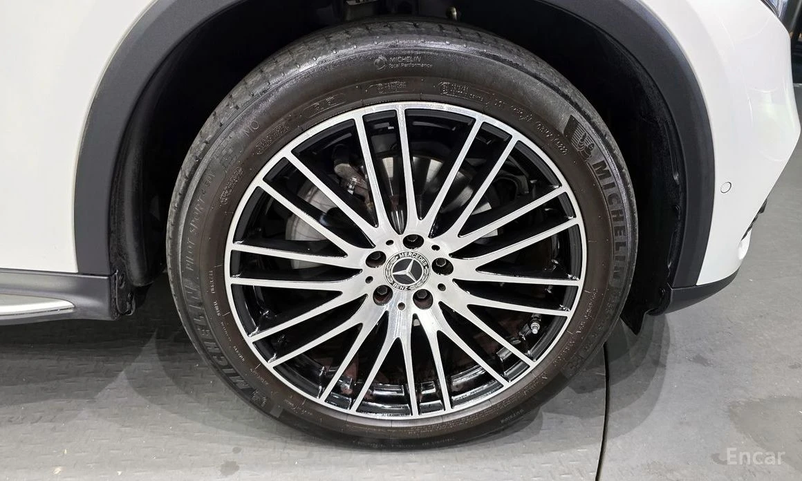 Mercedes-Benz GLC 220 d* AMG* HEAD-UP* 360 CAM* �������* ���������* ���� | Mobile.bg � ����������� 5