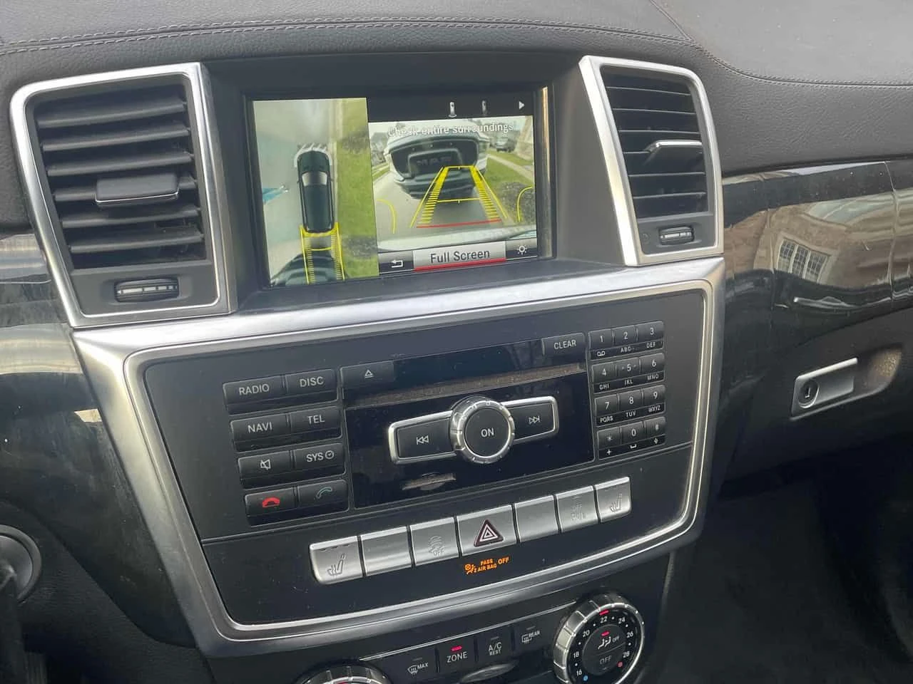Mercedes-Benz GL 350 BlueTEC  CARFAX, снимка 11 - Автомобили и джипове - 54410079