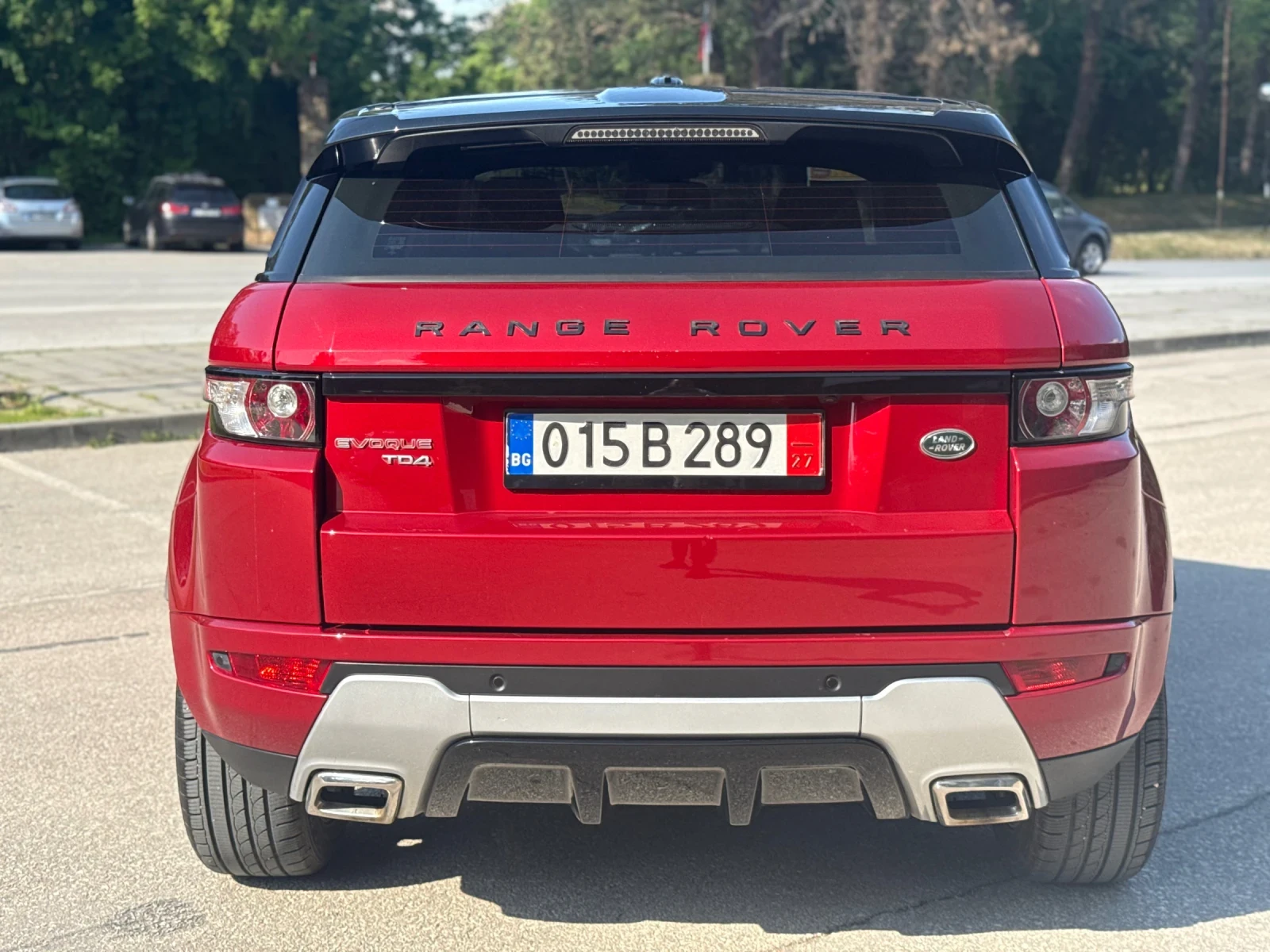 Land Rover Range Rover Evoque 2.2 150 k.c 4x4 Full DYNAMIC, снимка 6 - Автомобили и джипове - 54493072