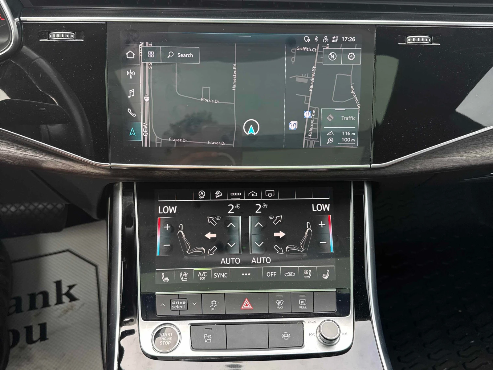 Audi Q8  Technik 55 TFSI quattro / CARFAX / ЦЕНА ДО БЪЛГАР, снимка 16 - Автомобили и джипове - 55897394