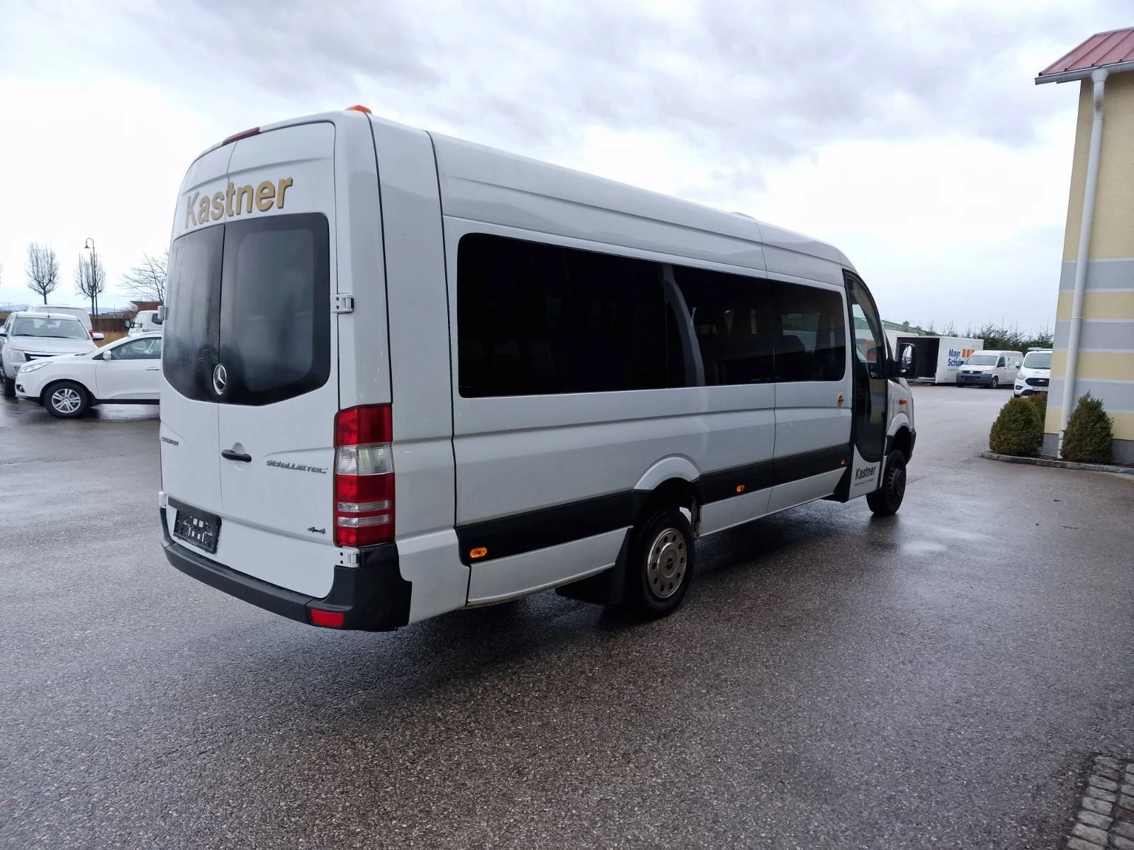 Mercedes-Benz Sprinter 513 CDI,4x4,22места - изображение 2