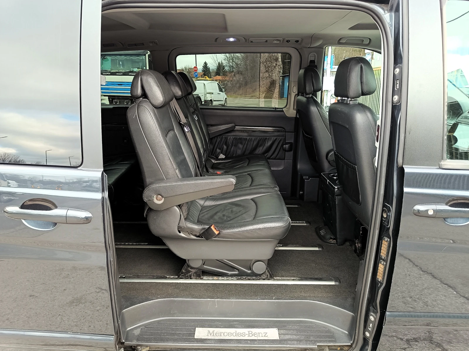 Mercedes-Benz Viano 3.0 CDi* LONG* 7+ 1* Ambiente* ���������* Luxury*  | Mobile.bg � ����������� 15