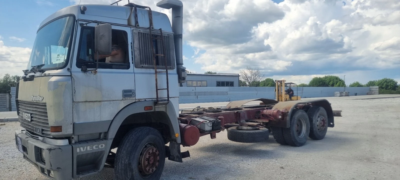 Iveco 190-36 19036 - изображение 2