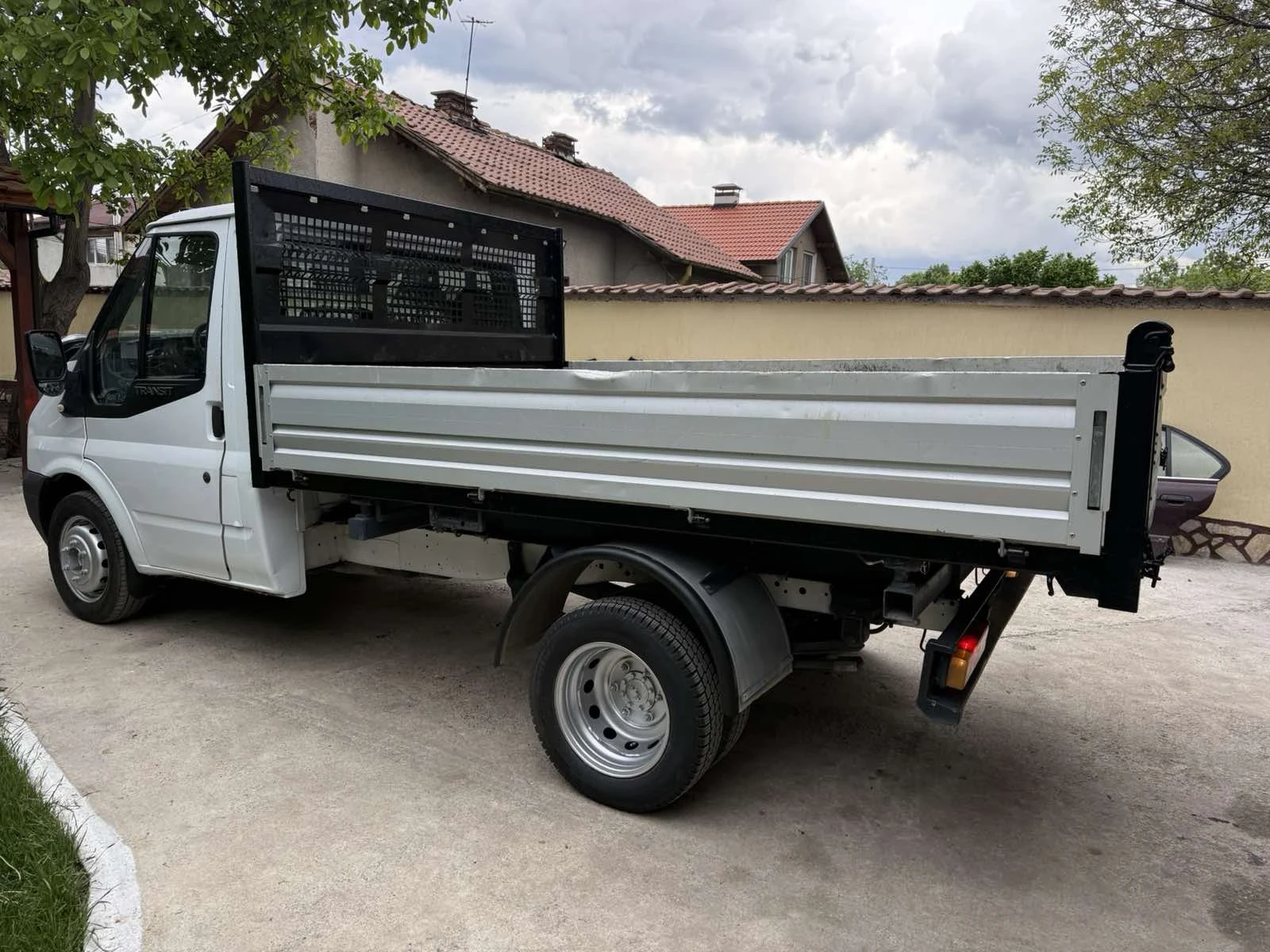 Ford Transit 2.4 DTCI, снимка 11 - Камиони - 54579801