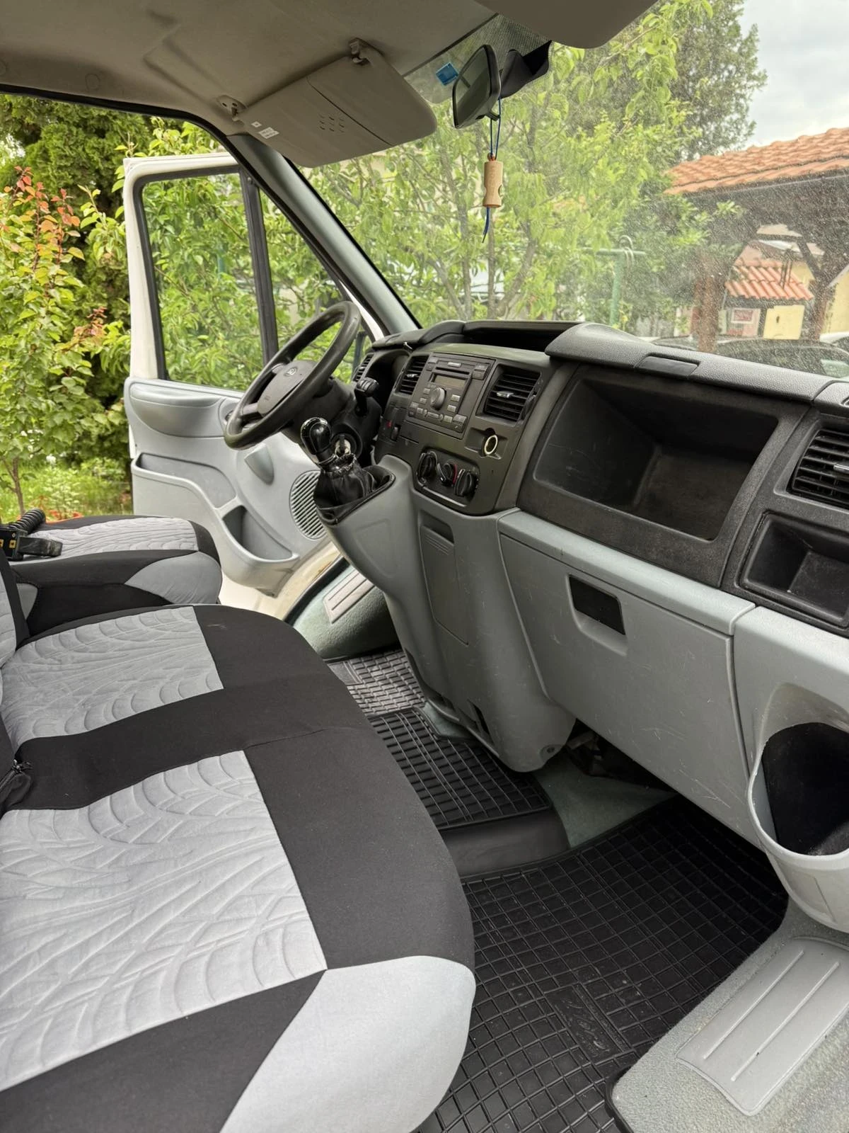Ford Transit 2.4 DTCI, снимка 10 - Камиони - 54579801