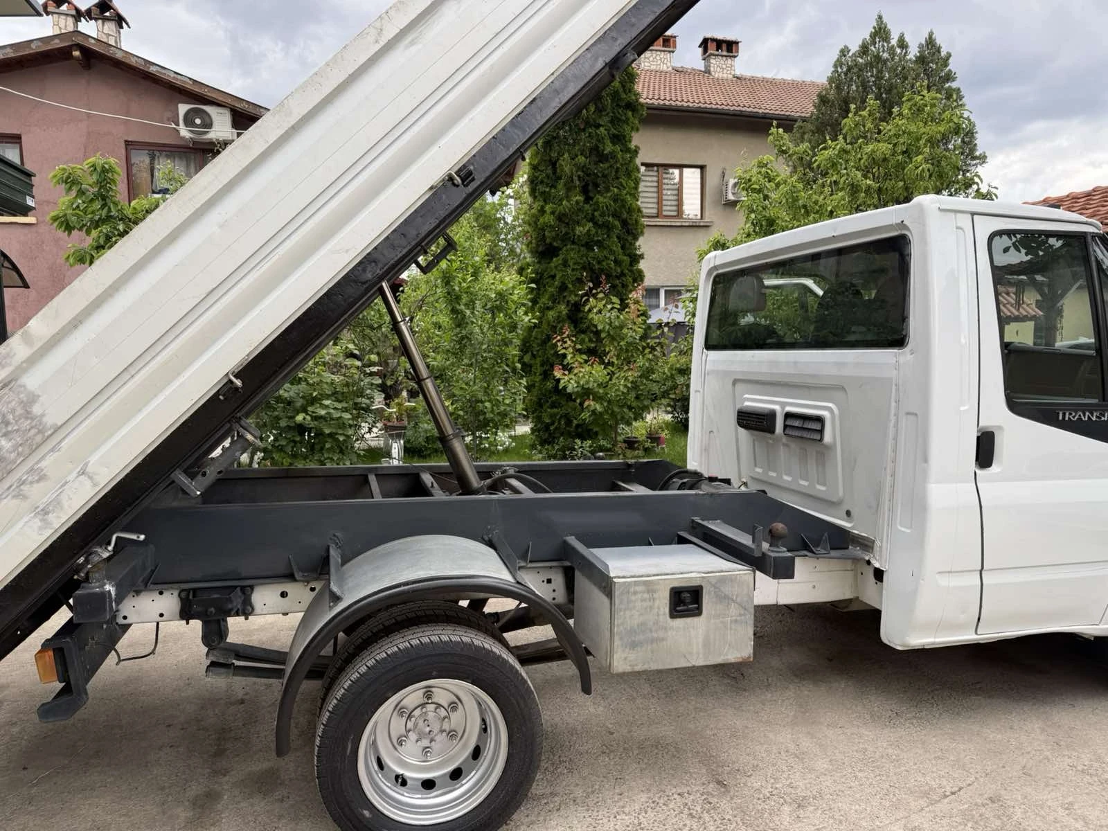 Ford Transit 2.4 DTCI, снимка 9 - Камиони - 54579801