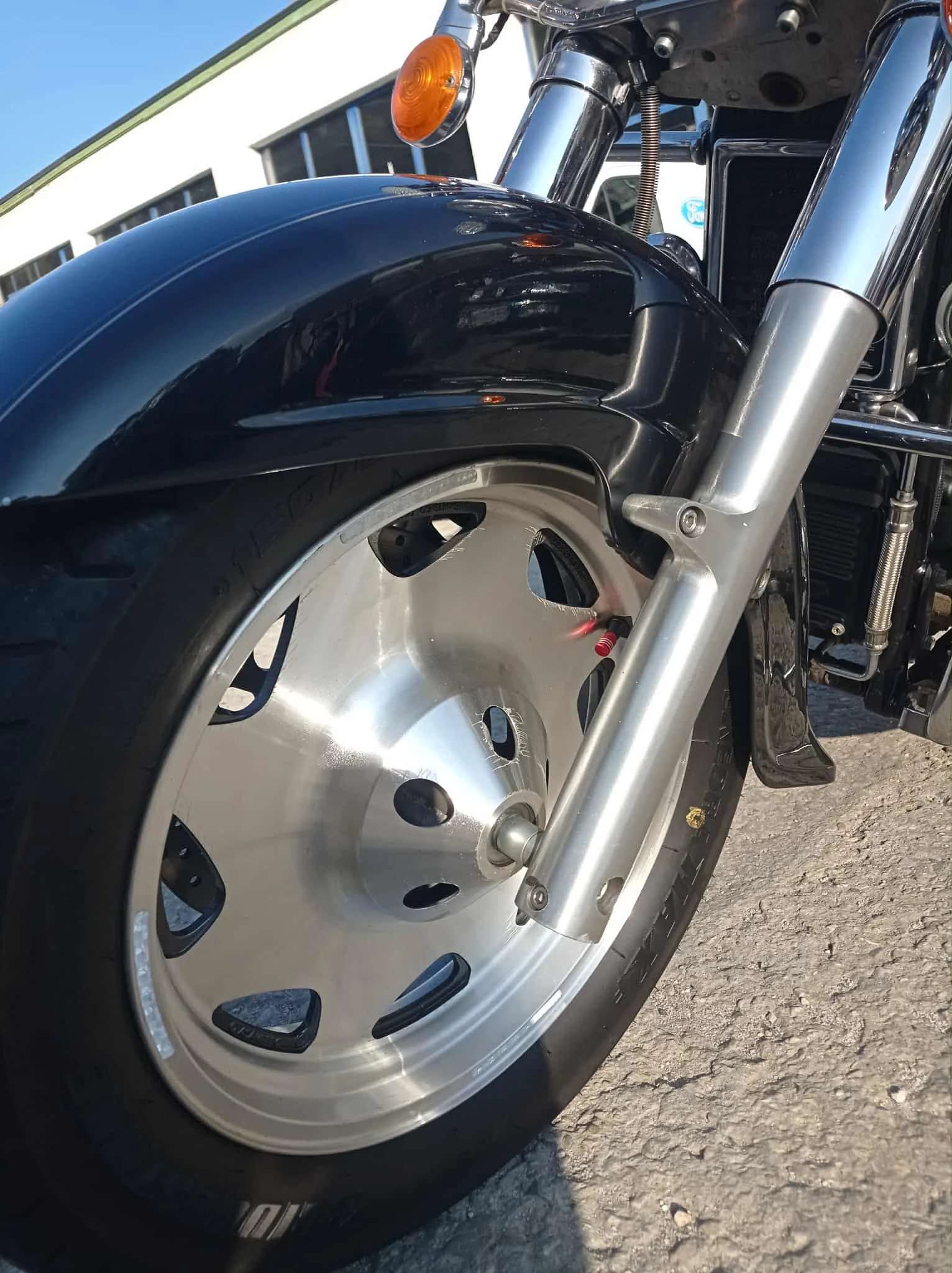 Suzuki VL 1500 - изображение 3