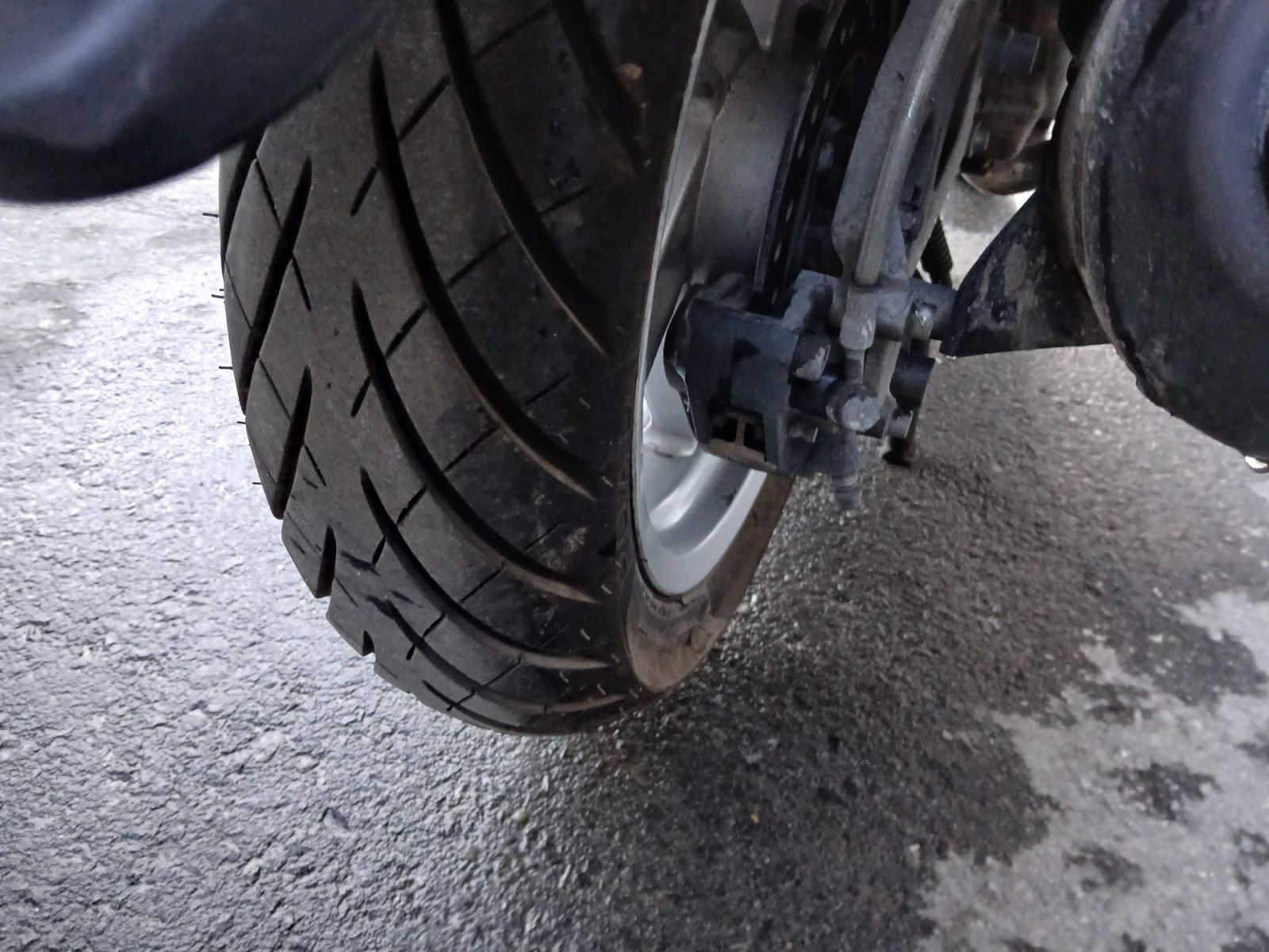 Aprilia Atlantic 250 sprint - изображение 8