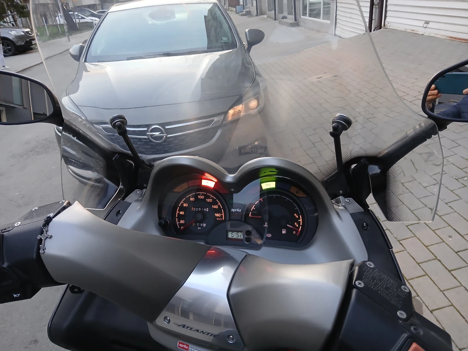 Aprilia Atlantic 250 sprint - изображение 5