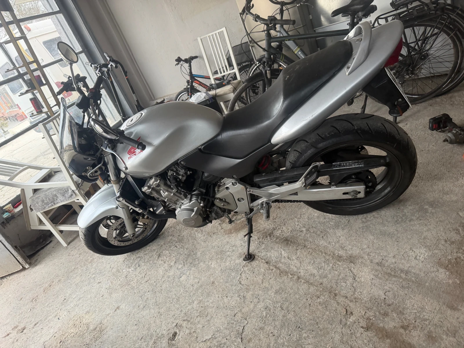 Honda Hornet 35KW A2, снимка 5 - Мотоциклети и мототехника - 54068077