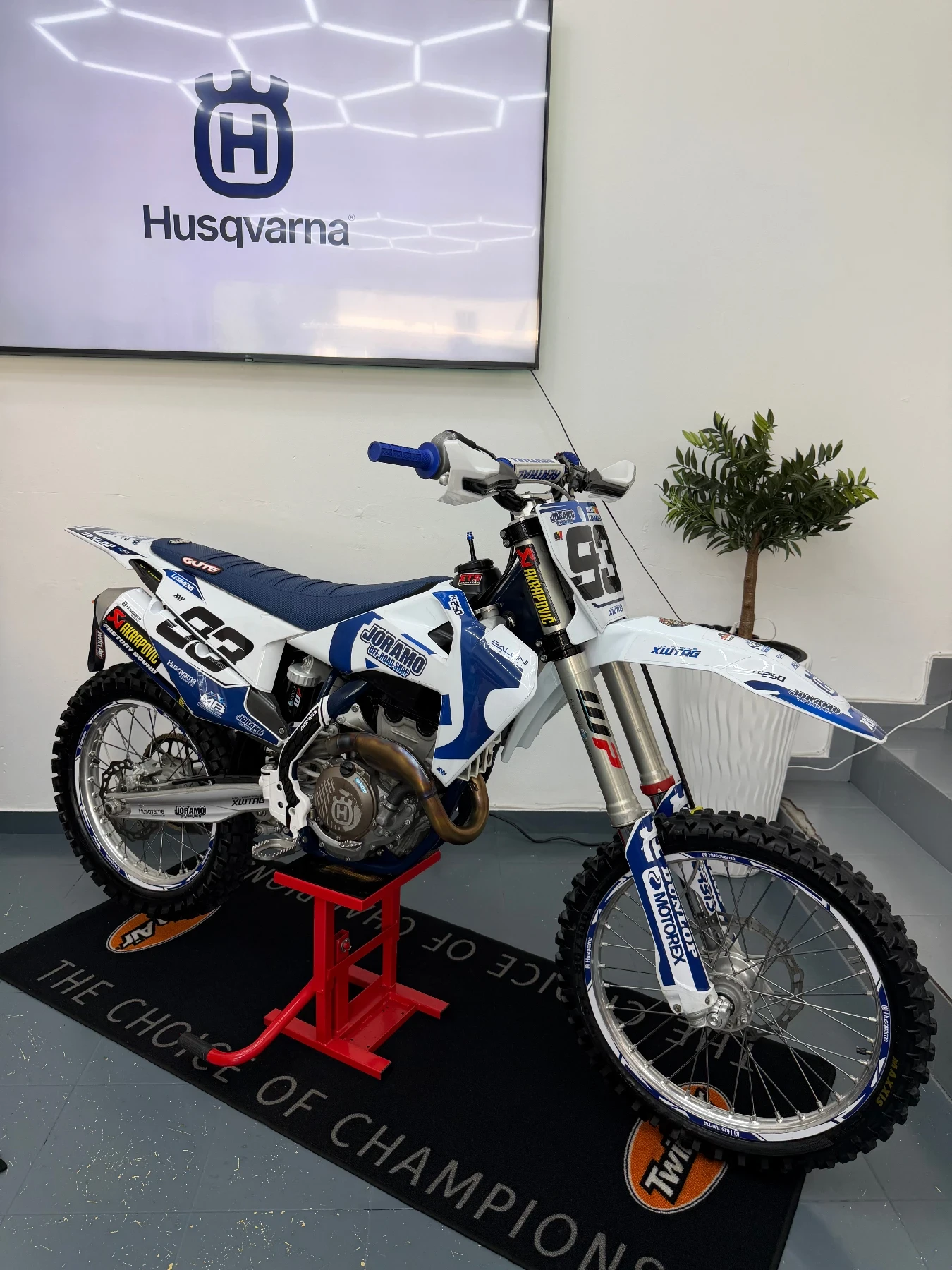 Husqvarna FC 250 2022г /95 часа /2 режима/Тракшън/Лънч/Стартер 