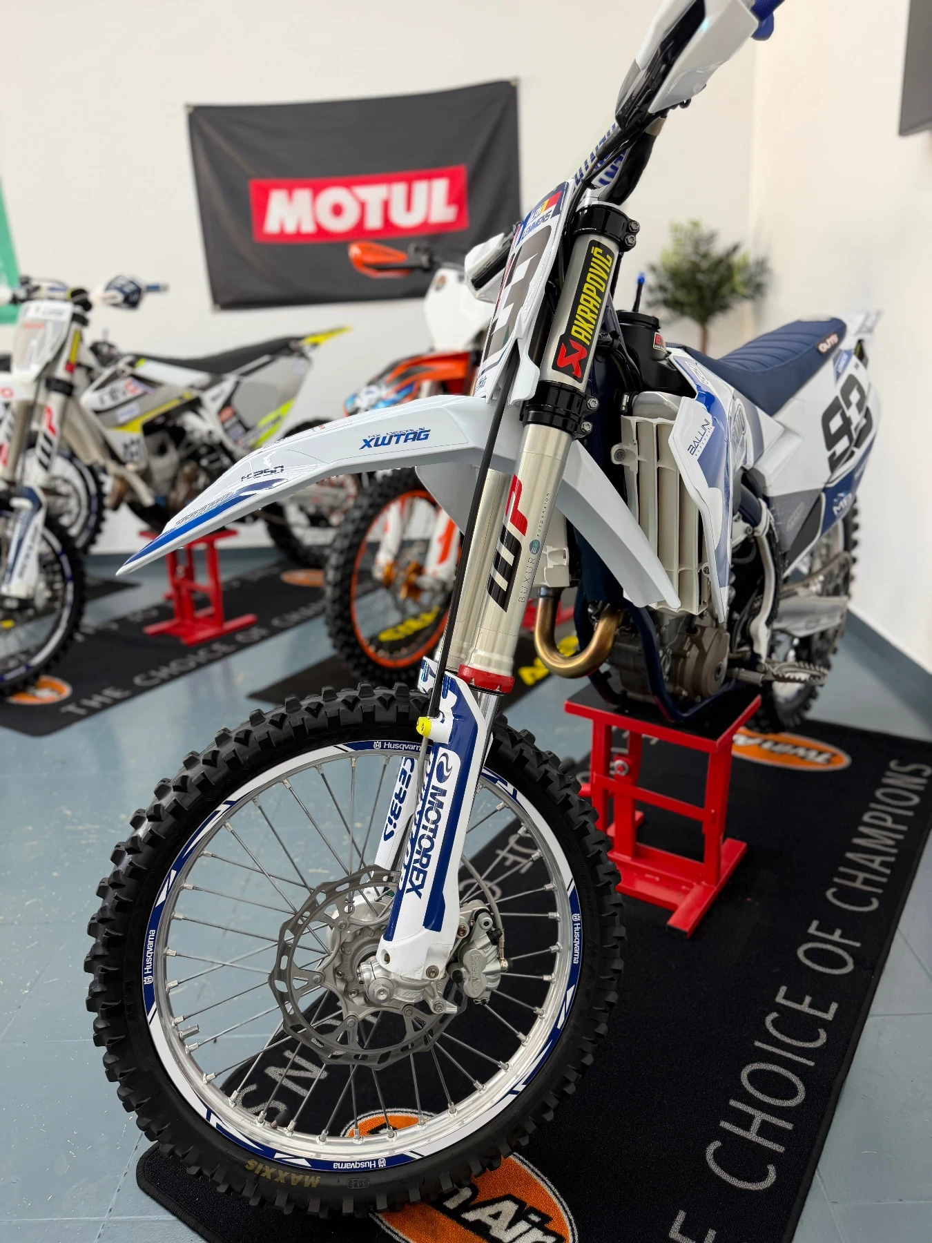 Husqvarna FC 250 2022г /95 часа /2 режима/Тракшън/Лънч/Стартер , снимка 7 - Мотоциклети и мототехника - 54759523